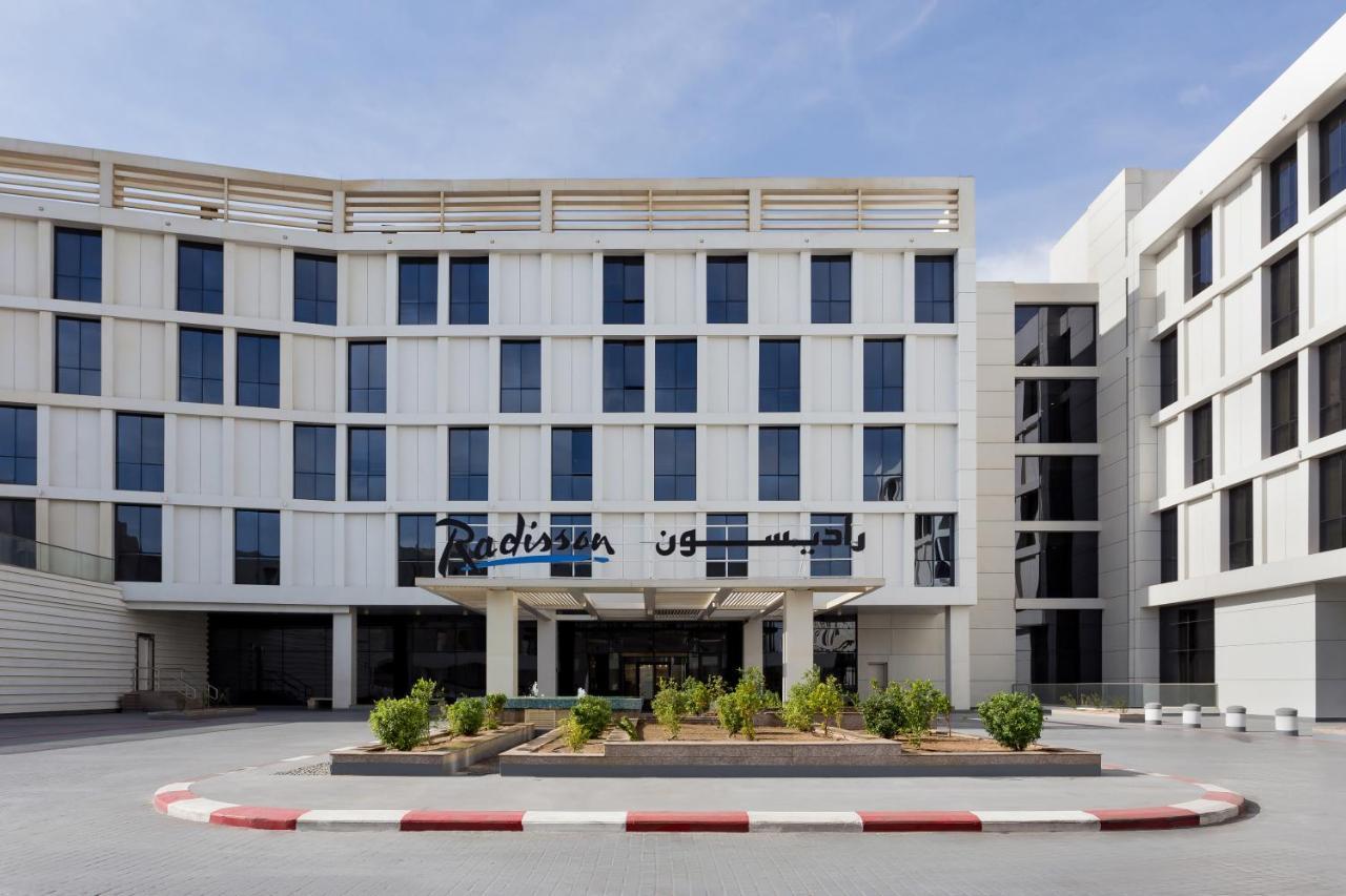 Radisson Hotel & Apartments Dammam Industrial City Dış mekan fotoğraf