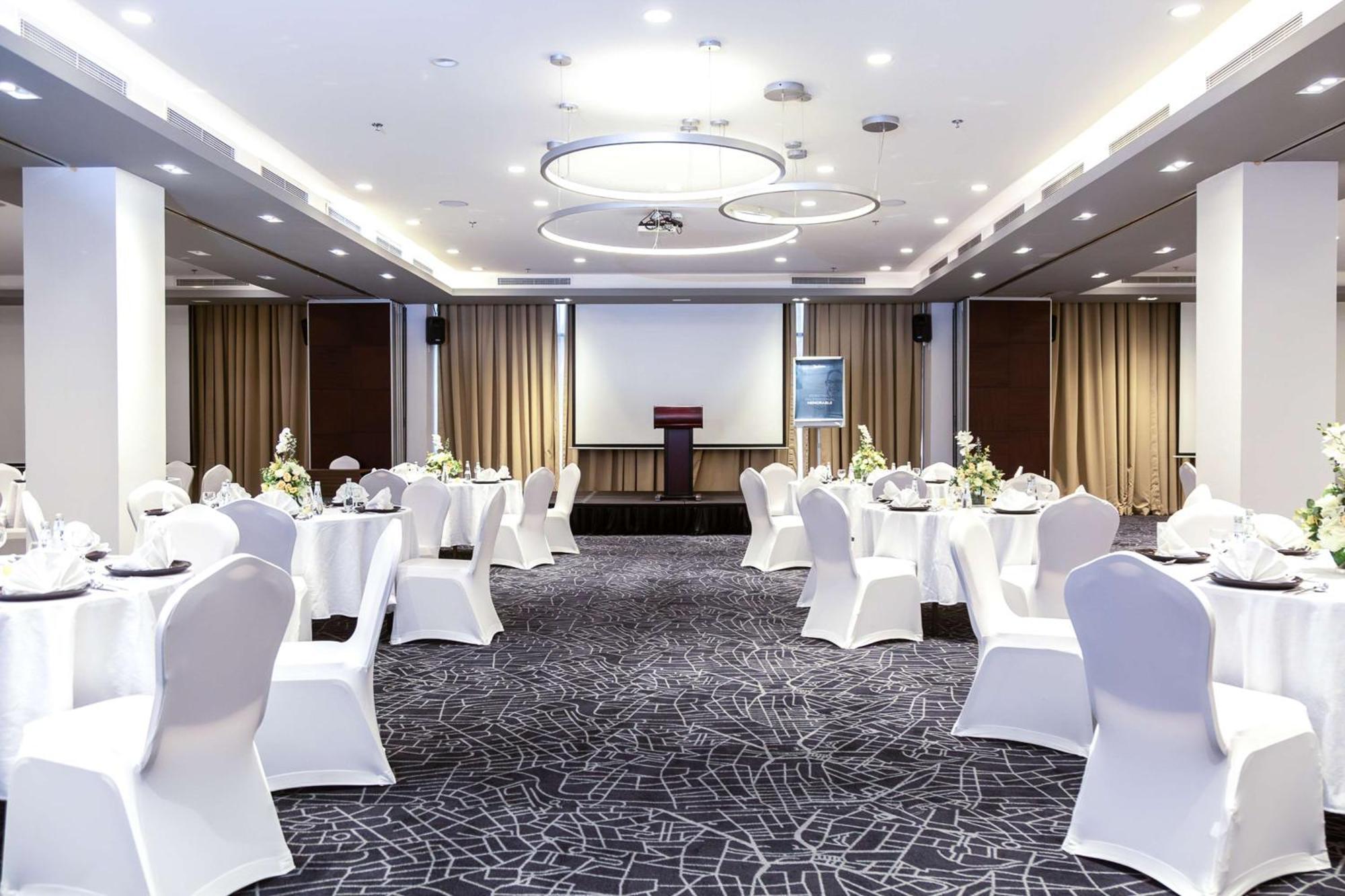 Radisson Hotel & Apartments Dammam Industrial City Dış mekan fotoğraf