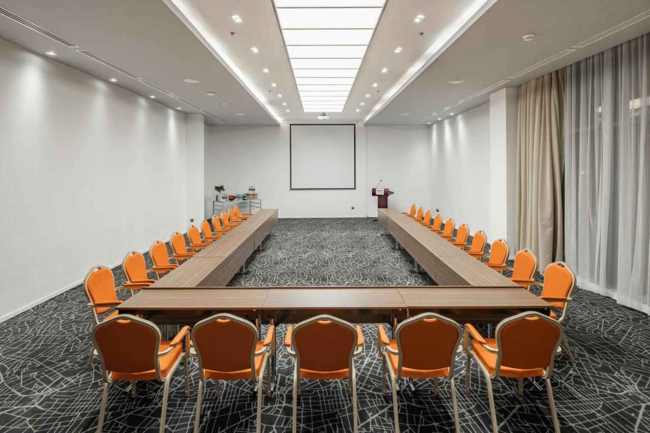 Radisson Hotel & Apartments Dammam Industrial City Dış mekan fotoğraf