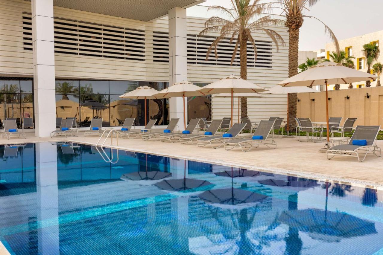 Radisson Hotel & Apartments Dammam Industrial City Dış mekan fotoğraf
